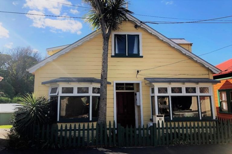 Photo of property in 10 Tainui Terrace, Mount Cook, Wellington, 6021