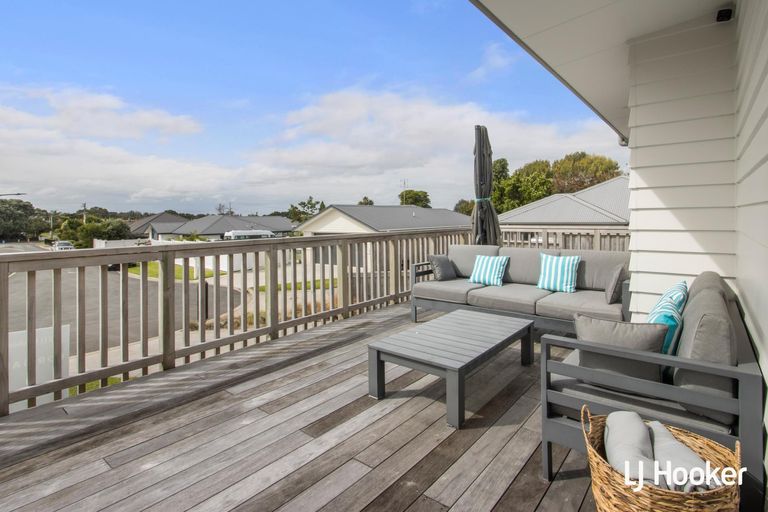 Photo of property in 12 Anatere Rise, Athenree, Katikati, 3177