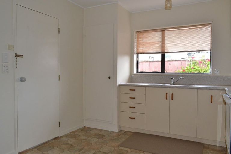 Photo of property in 15a Douglas Street, Levin, 5510
