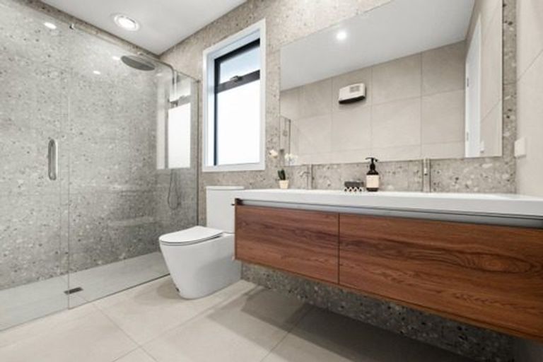 Photo of property in 5 Wai Whatu Street, Meeanee, Napier, 4110