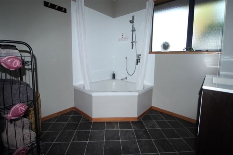 Photo of property in 54 Te Ngawai Road, Pleasant Point, 7903