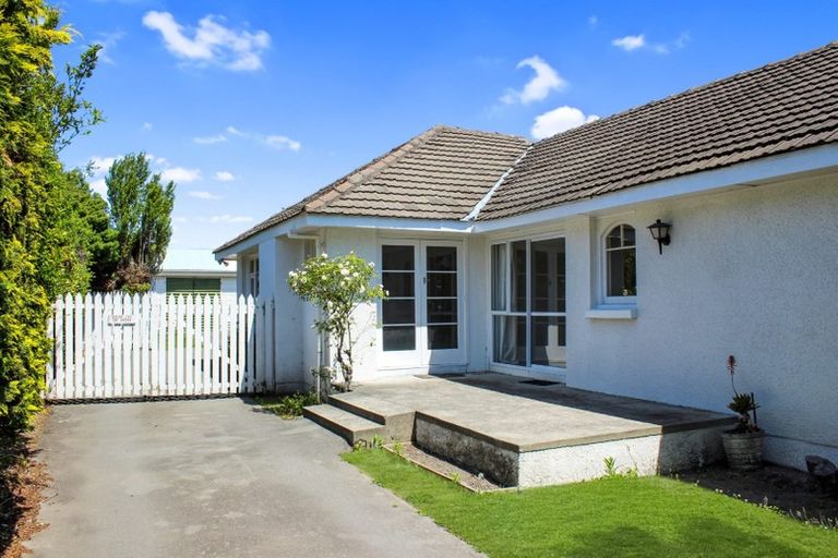 Photo of property in 11 Leistrella Road, Hoon Hay, Christchurch, 8025