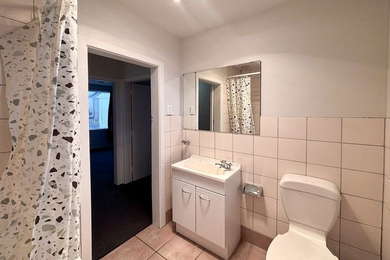 Photo of property in 5/21 Olliviers Road, Phillipstown, Christchurch, 8011