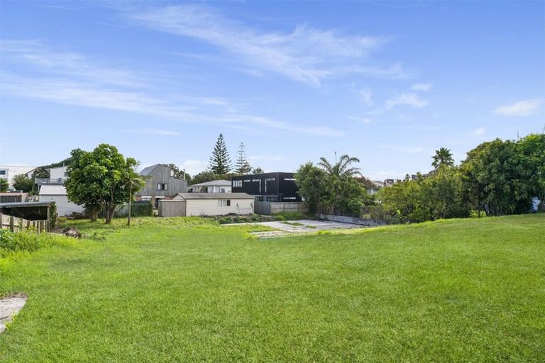 Photo of property in 1299 Papamoa Beach Road, Papamoa Beach, Papamoa, 3118