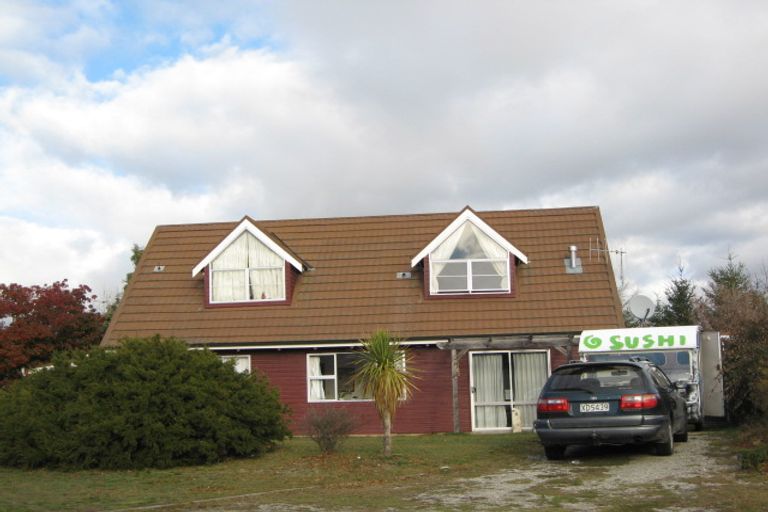 Photo of property in 25 Hunter Crescent, Wanaka, 9305