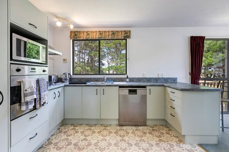 Photo of property in 15a Fernwood Court, Woodridge, Wellington, 6037