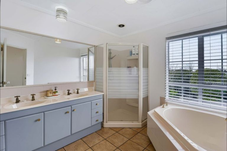 Photo of property in 24 Culzean Grove, Bell Block, New Plymouth, 4312