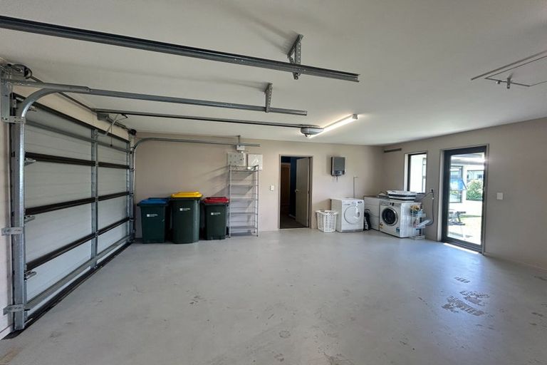 Photo of property in 51 Howards Drive, Lake Hayes, Queenstown, 9304