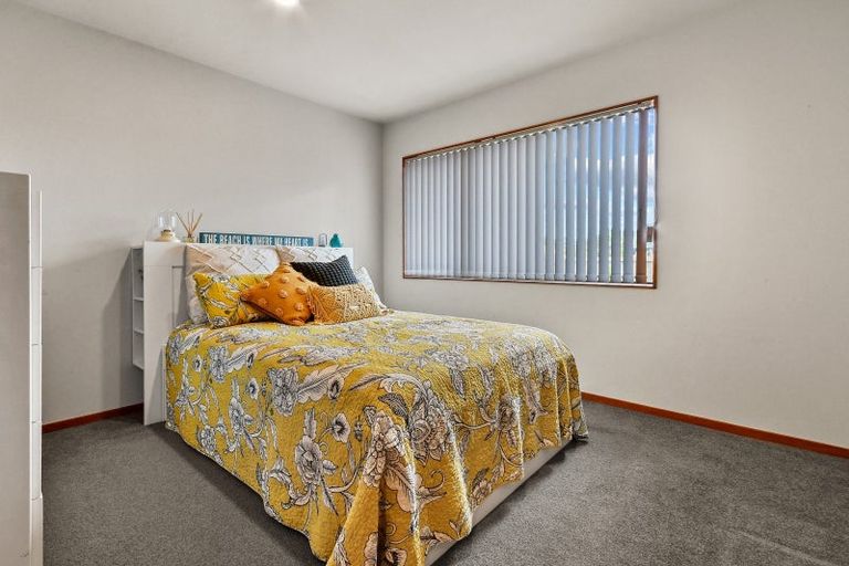 Photo of property in 3 Trossach Place, Wattle Downs, Auckland, 2103