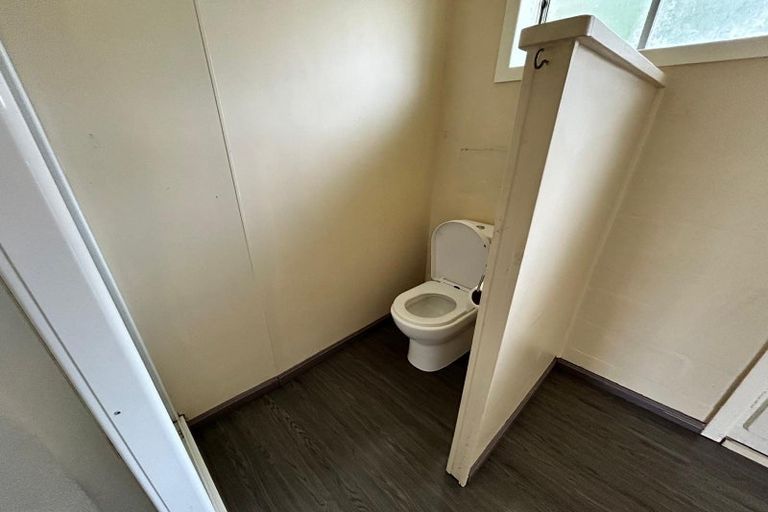 Photo of property in 3/12 Routley Drive, Glen Eden, Auckland, 0602