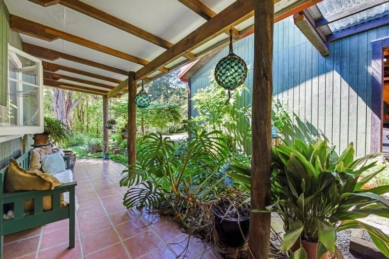 Photo of property in 30 Rangihaeata Road, Rangihaeata, Takaka, 7182