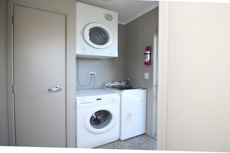 Photo of property in 116 Rangiora Crescent, Matarangi, Whitianga, 3592