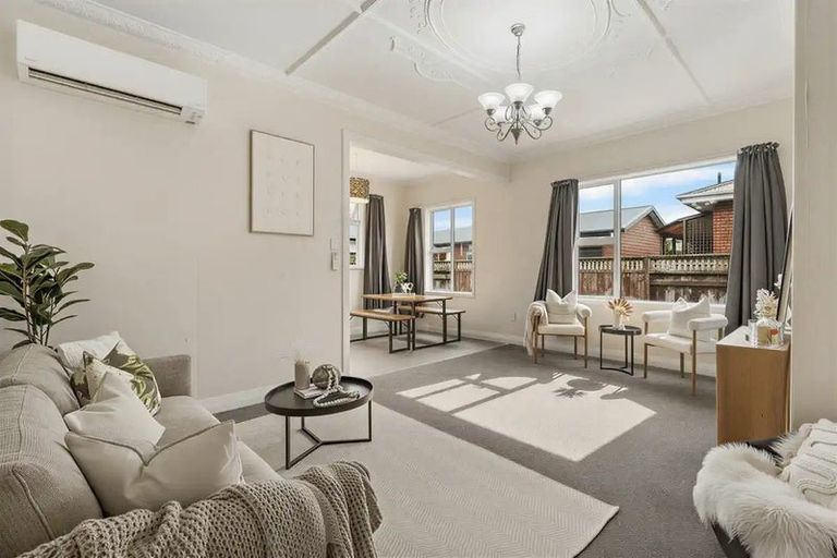 Photo of property in 26a Hargest Crescent, Saint Kilda, Dunedin, 9012