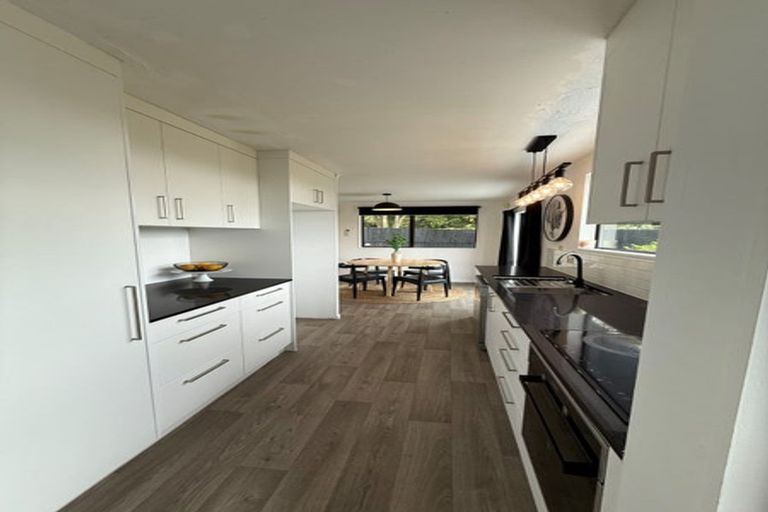 Photo of property in 7 Glenbrook Road, Karaka, Papakura, 2580