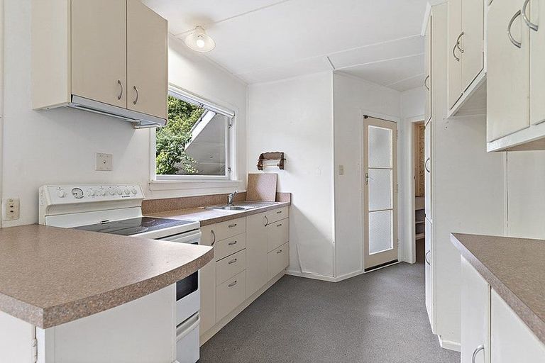 Photo of property in 31 Fox Street, Featherston, 5710