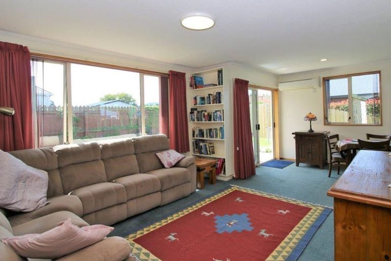 Photo of property in 6a Eden Street, Mosgiel, 9024