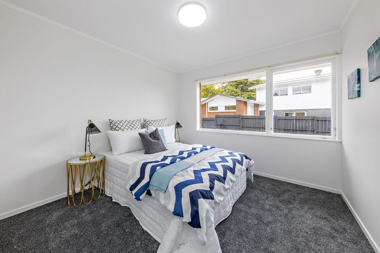 Photo of property in 41 Lawrence Crescent, Hillpark, Auckland, 2102