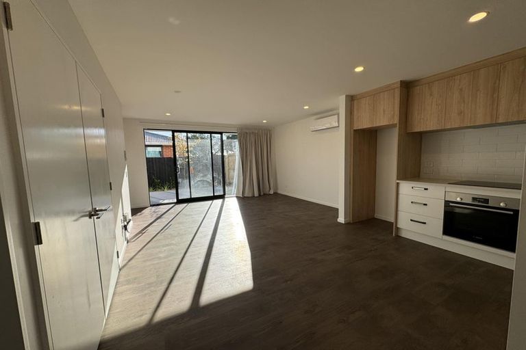 Photo of property in 2/41 Horseshoe Lake Road, Shirley, Christchurch, 8061