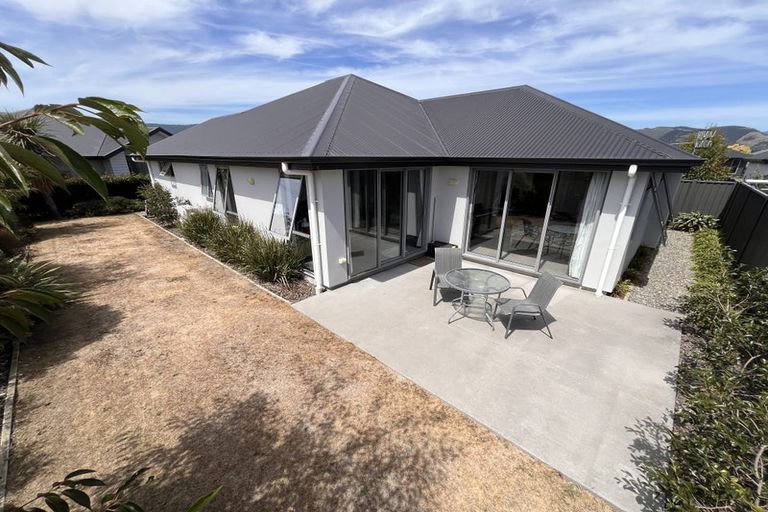 Photo of property in 37 Youngberry Drive, Richmond, 7020