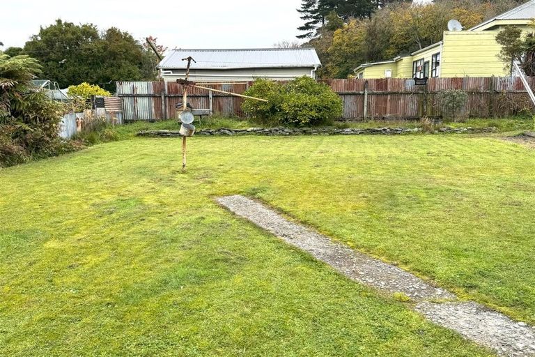 Photo of property in 33 Macdougall Avenue, Dunollie, Runanga, 7803