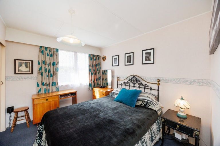 Photo of property in 5 Hokowhitu Court, Hokowhitu, Palmerston North, 4410