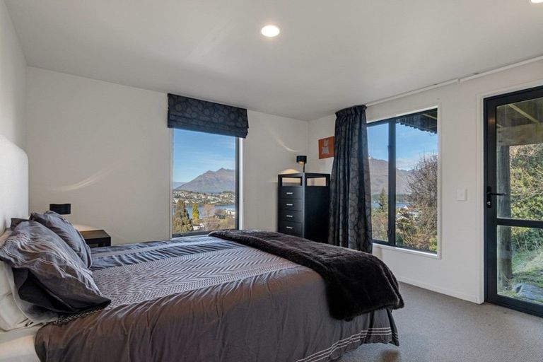 Photo of property in 9 Woodlands Close, Queenstown, 9300