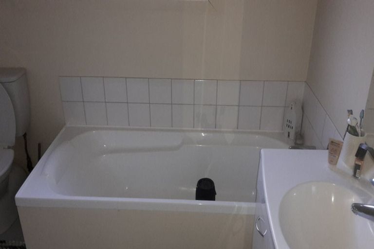 Photo of property in 88/86 Devon Street, Arrowtown, 9302