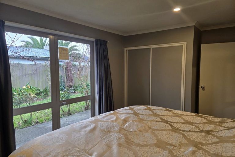 Photo of property in 219b Main North Road, Redwood, Christchurch, 8051