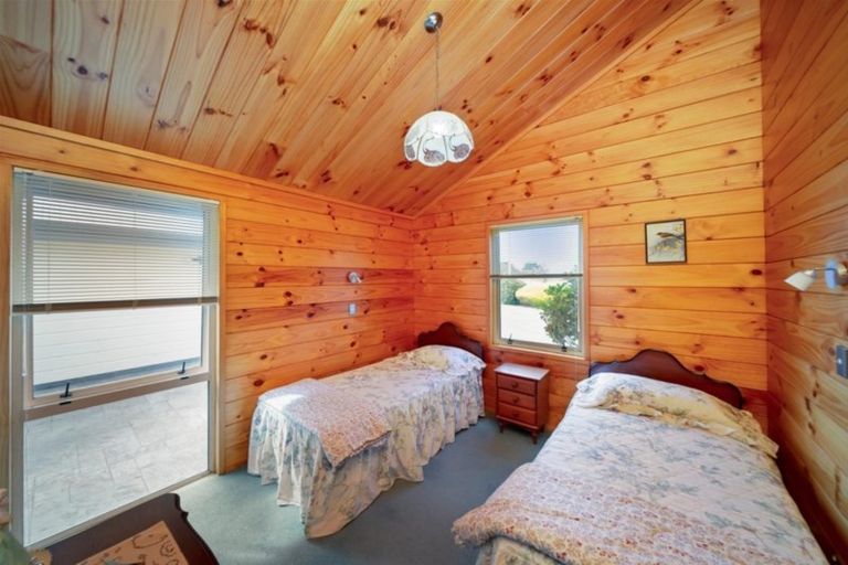 Photo of property in 437 Turuturu Road, Hawera, 4674