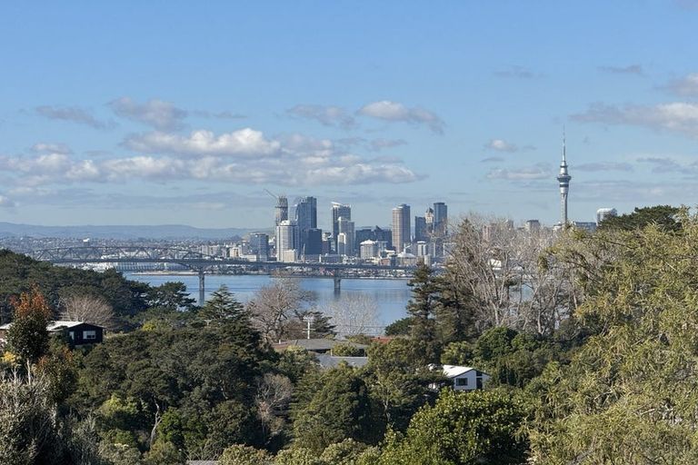 Photo of property in 23 Chatswood Grove, Chatswood, Auckland, 0626