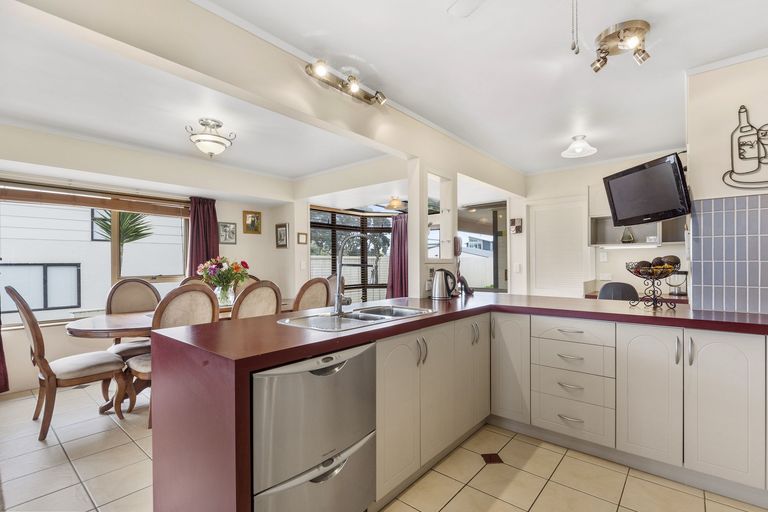 Photo of property in 49 Pio Road, Bowentown, Katikati, 3177