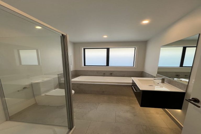 Photo of property in 16 Kimbrae Drive, Rototuna North, Hamilton, 3210