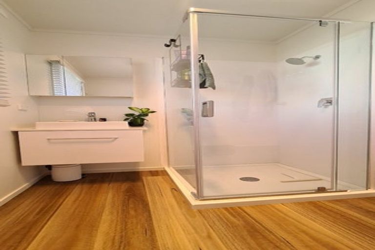 Photo of property in 17 Pah Road, Onerahi, Whangarei, 0110