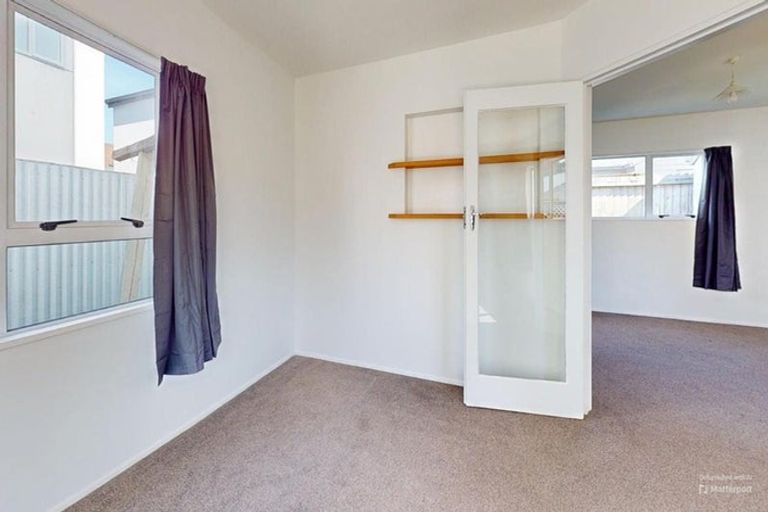 Photo of property in 106 Waltham Road, Sydenham, Christchurch, 8023