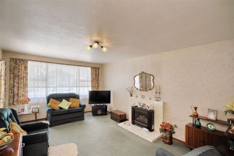 Photo of property in 2/56 Matlock Street, Woolston, Christchurch, 8062