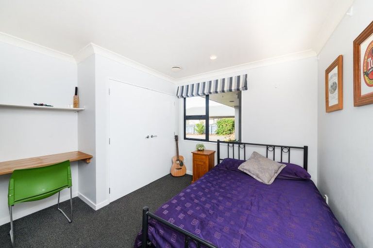 Photo of property in 8 Almond Grove, Feilding, 4702