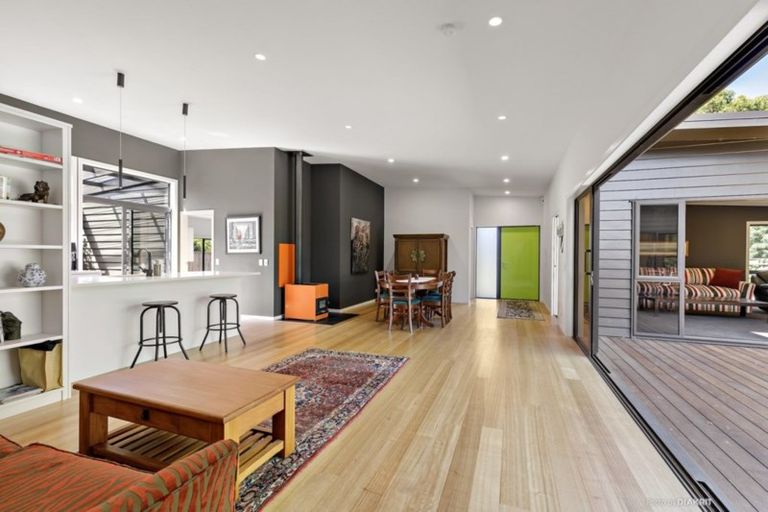 Photo of property in 11a Reading Street, Greytown, 5712