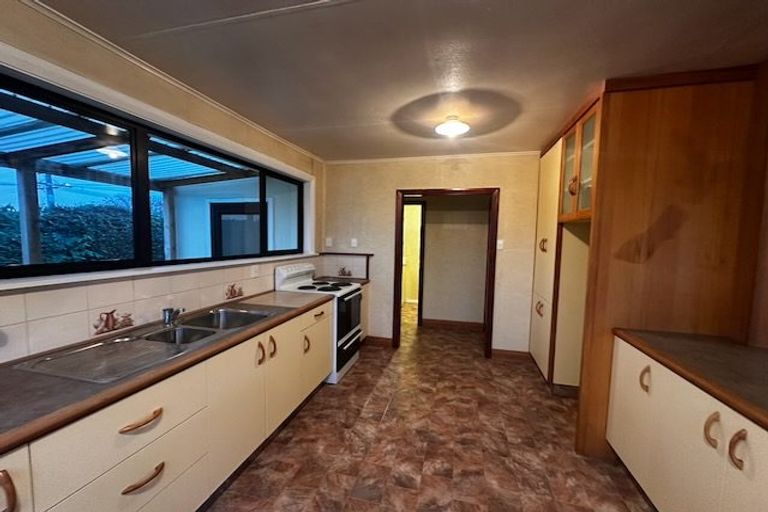 Photo of property in 185 Manutahi Road, Lepperton, New Plymouth, 4373