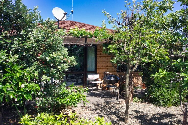 Photo of property in 4 Pettit Place, The Wood, Nelson, 7010