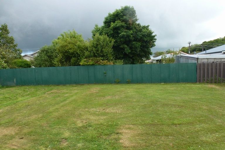 Photo of property in 3 Falstaff Street, Stratford, 4332