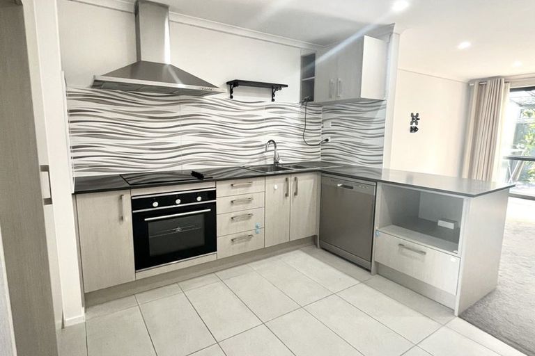 Photo of property in 20 Bellbird Street, Papakura, 2110