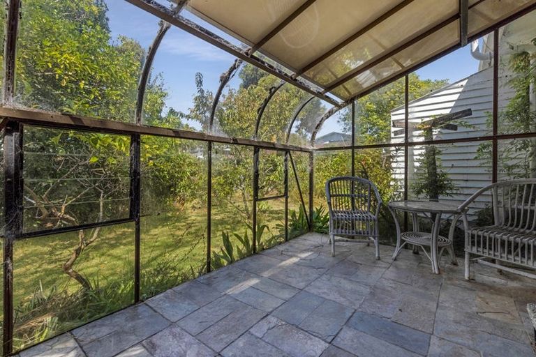 Photo of property in 49 Koromiko Street, New Lynn, Auckland, 0600