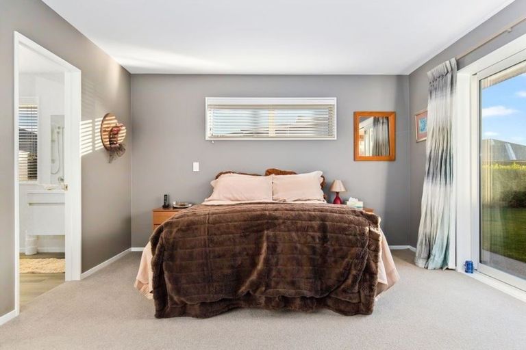 Photo of property in 35 Bayliss Drive, Kaiapoi, 7630