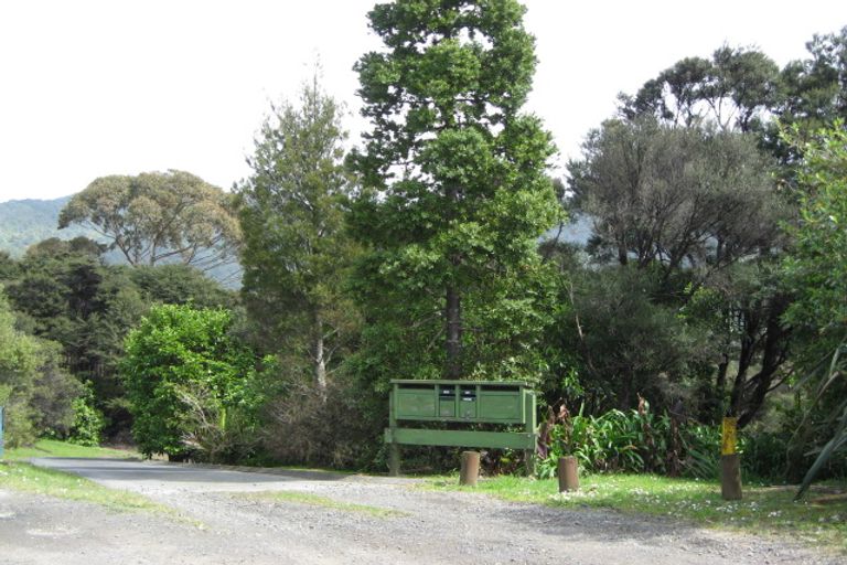 Photo of property in 1075 Huia Road, Huia, Auckland, 0604