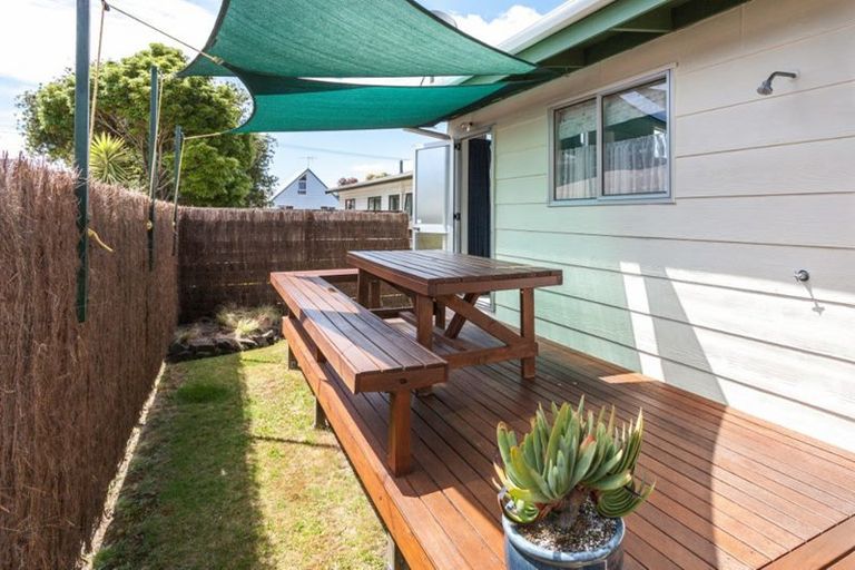 Photo of property in 100 Blane Place, Whangamata, 3620
