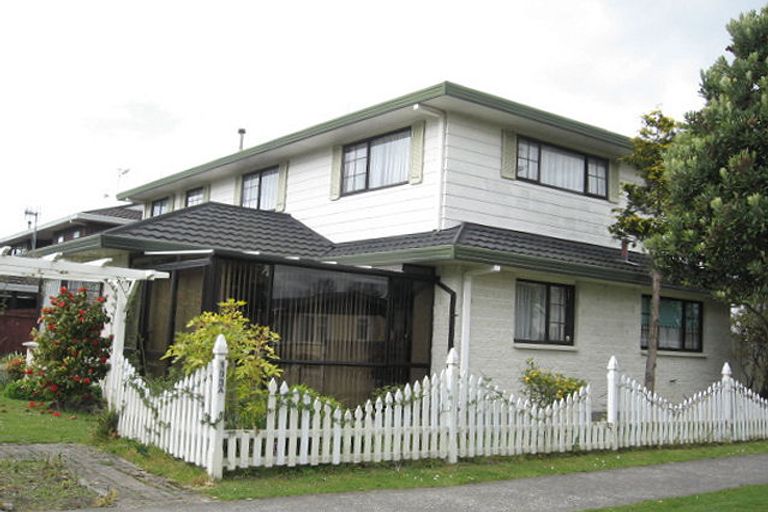 Photo of property in 103 Linton Street, West End, Palmerston North, 4410
