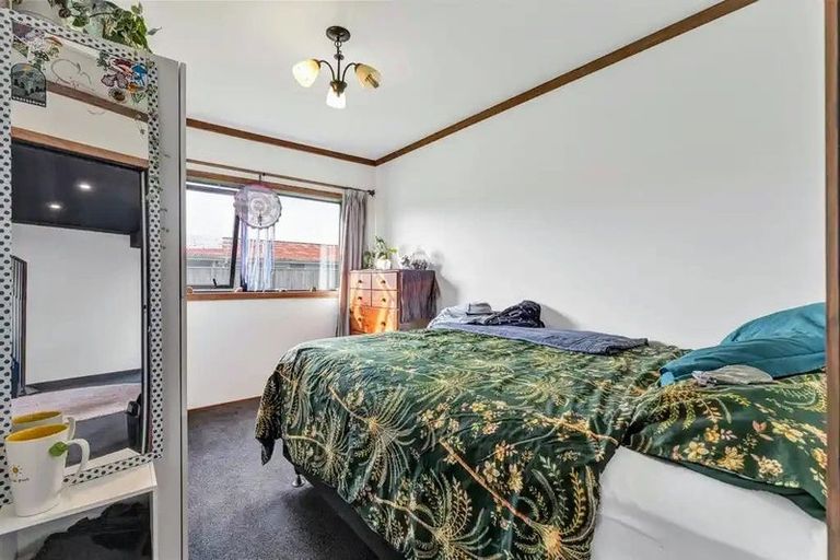 Photo of property in 126 Miranda Street, Stratford, 4332