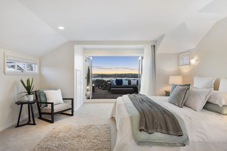 Photo of property in 1/248 Hurstmere Road, Takapuna, Auckland, 0622