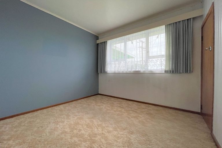 Photo of property in 109 Wallace Road, Mangere Bridge, Auckland, 2022