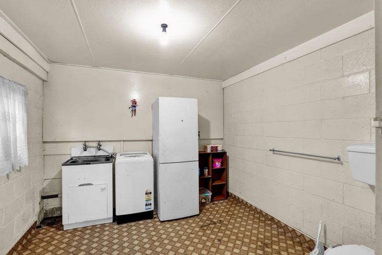 Photo of property in 103 High Street, Eltham, 4322